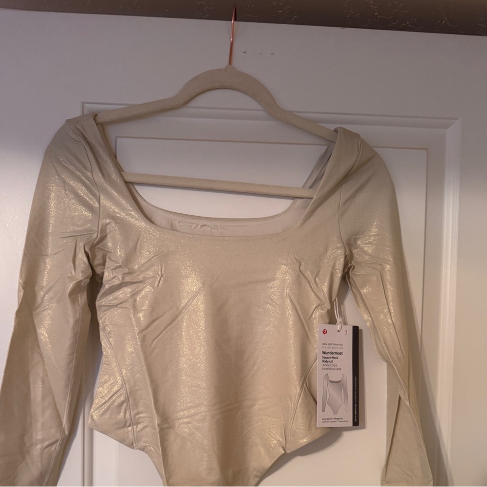 Wundermost Ultra-Soft Nulu Square-Neck Long-Sleeve Bodysuit
Shine Size S - Picture 9 of 9